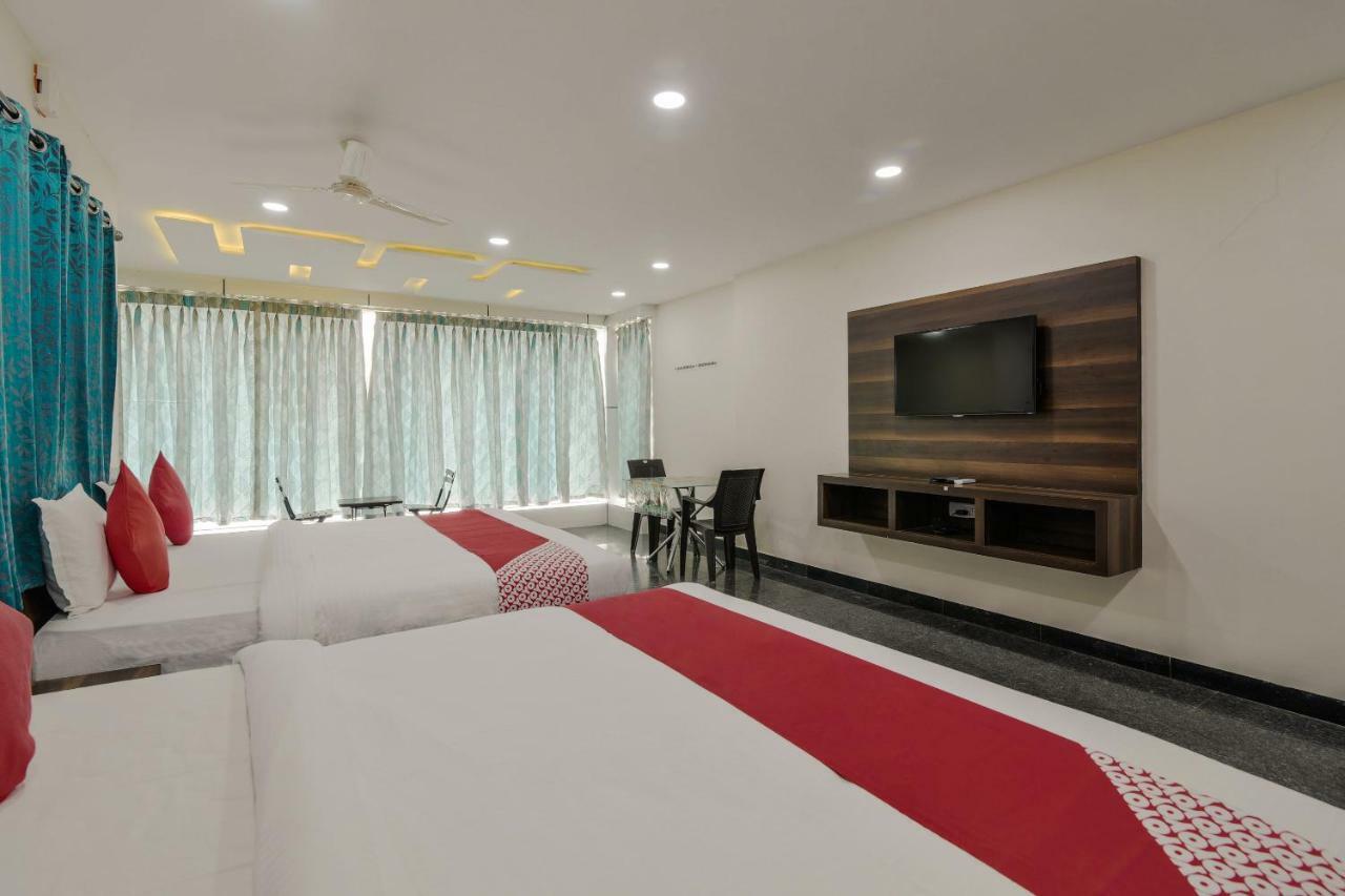 Neema Residency Hotel Anantapur Kültér fotó