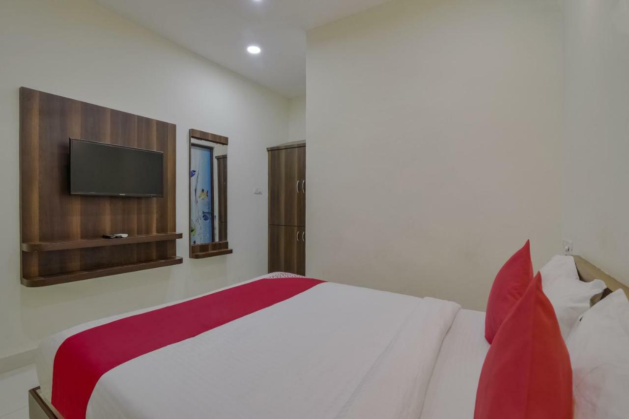 Neema Residency Hotel Anantapur Kültér fotó