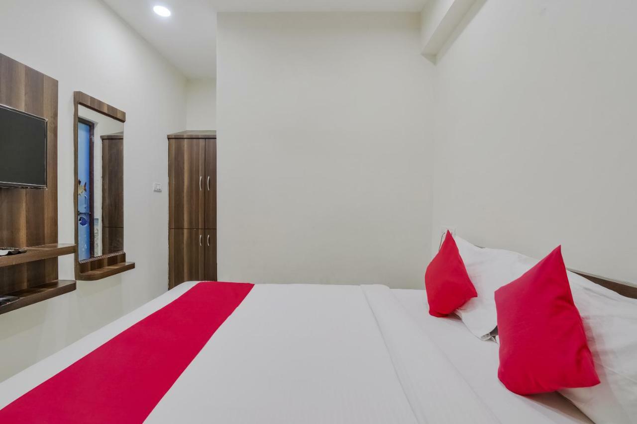 Neema Residency Hotel Anantapur Kültér fotó