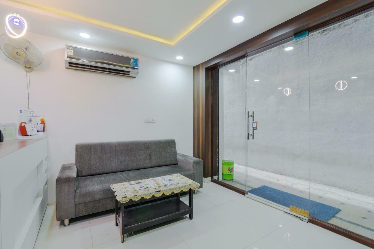 Neema Residency Hotel Anantapur Kültér fotó