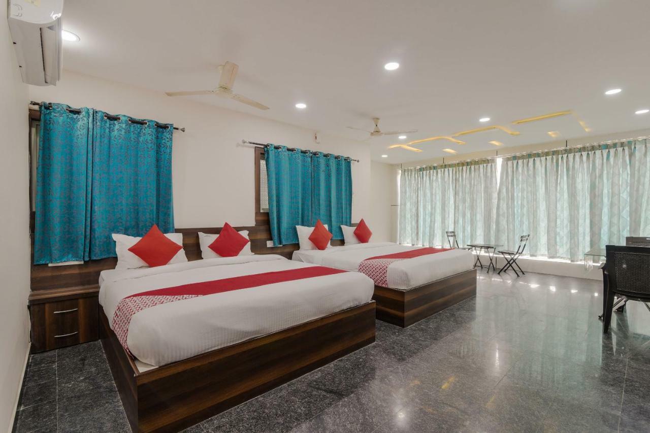 Neema Residency Hotel Anantapur Kültér fotó